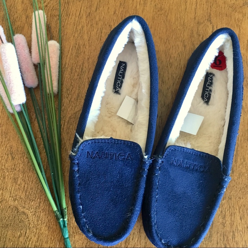 New Nautica Slip On Shoes Size 6